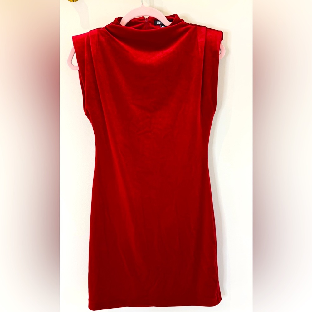 Steve madden cocktail red  dress